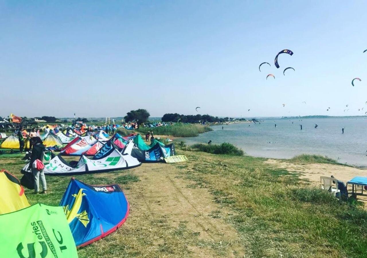 Kite Hub Lo Stagnone Bed & Breakfast Birgi Vecchi Bagian luar foto