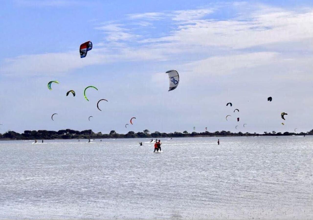 Kite Hub Lo Stagnone Bed & Breakfast Birgi Vecchi Bagian luar foto