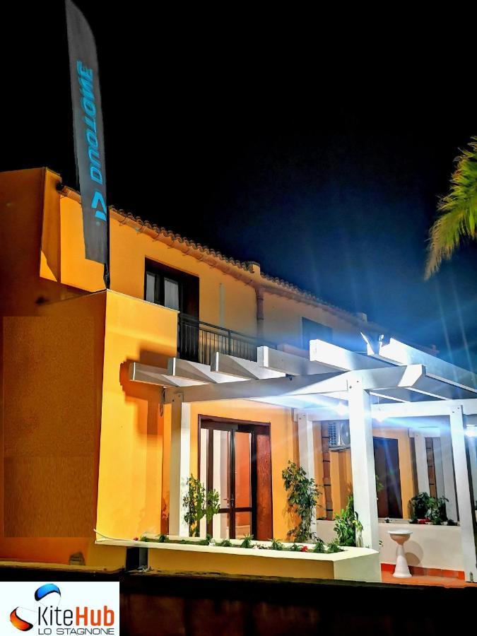 Kite Hub Lo Stagnone Bed & Breakfast Birgi Vecchi Bagian luar foto