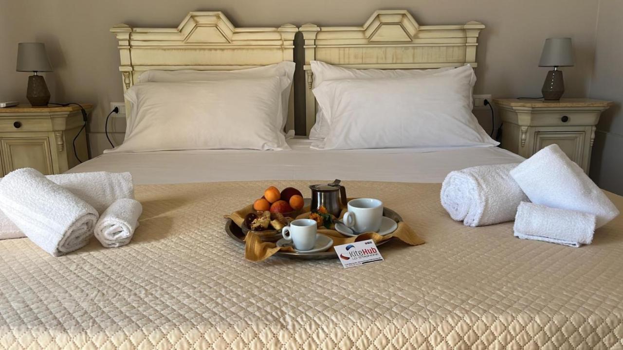 Kite Hub Lo Stagnone Bed & Breakfast Birgi Vecchi Bagian luar foto
