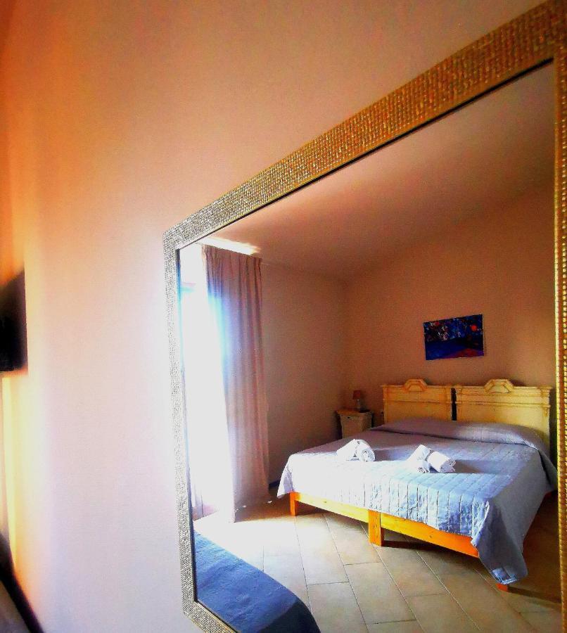 Kite Hub Lo Stagnone Bed & Breakfast Birgi Vecchi Bagian luar foto
